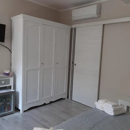 Reggiolacittainvisibile Bed & Breakfast 4*