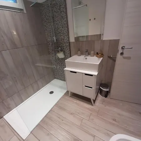 Bed & Breakfast Reggiolacittainvisibile 4*