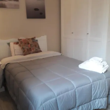 Bed & Breakfast Reggiolacittainvisibile