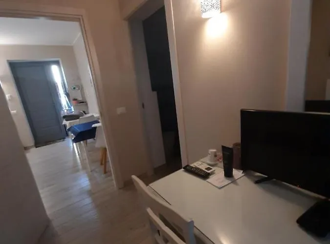 Reggiolacittainvisibile 4*