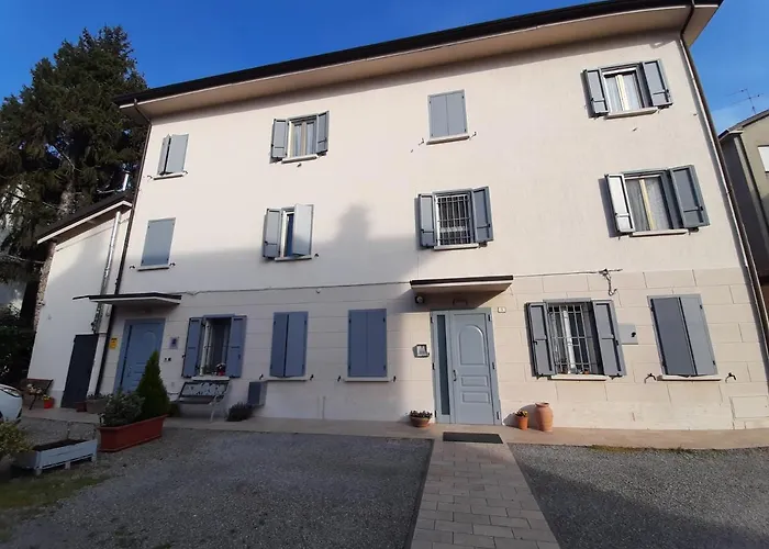 Reggiolacittàinvisibile Bed & Breakfast